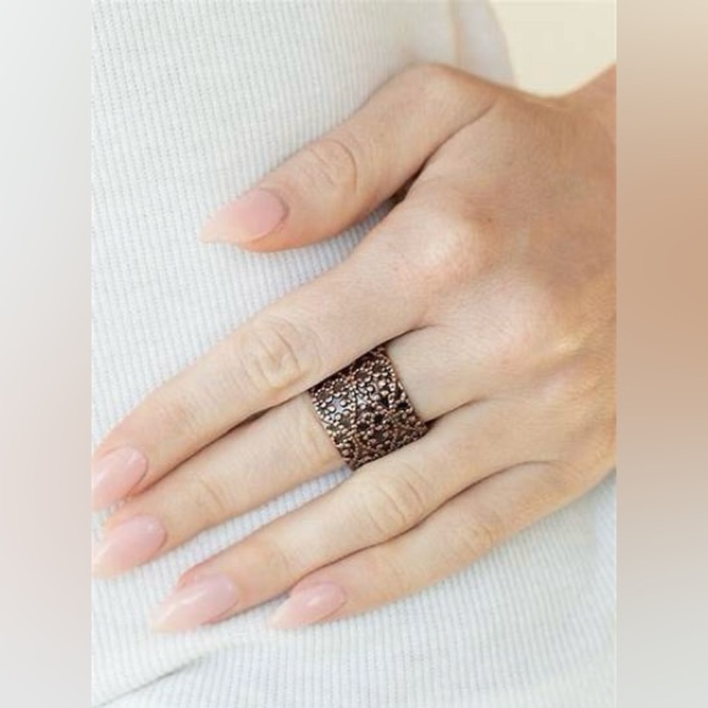 *Studded cooper ring. - Picture 2 of 3